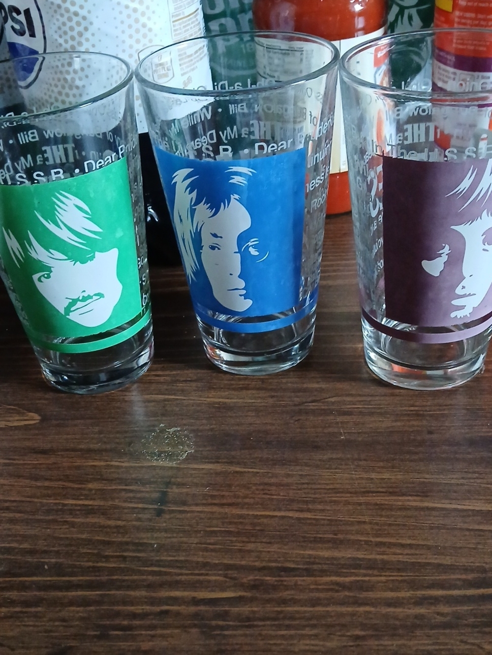 Set of 3 BEATLES Retro Face Print Drinking Glasses - Green, Blue, Purple Panels